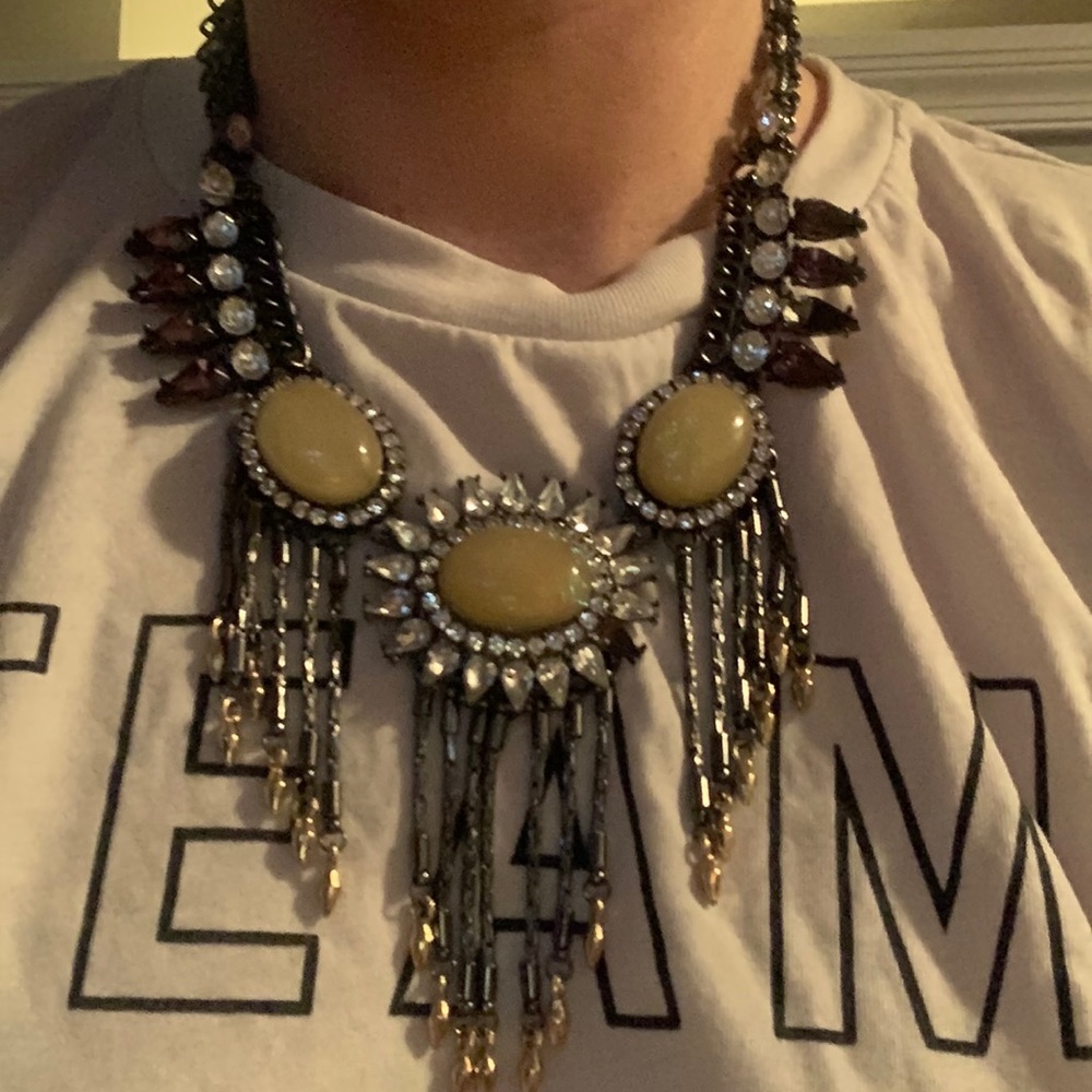 Bauble Bar statement necklace